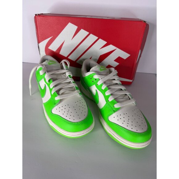 Nike Dunk Low Green Strike Sneakers Bright Green Sail White Women's Size 7 NIB - Picture 2 of 7